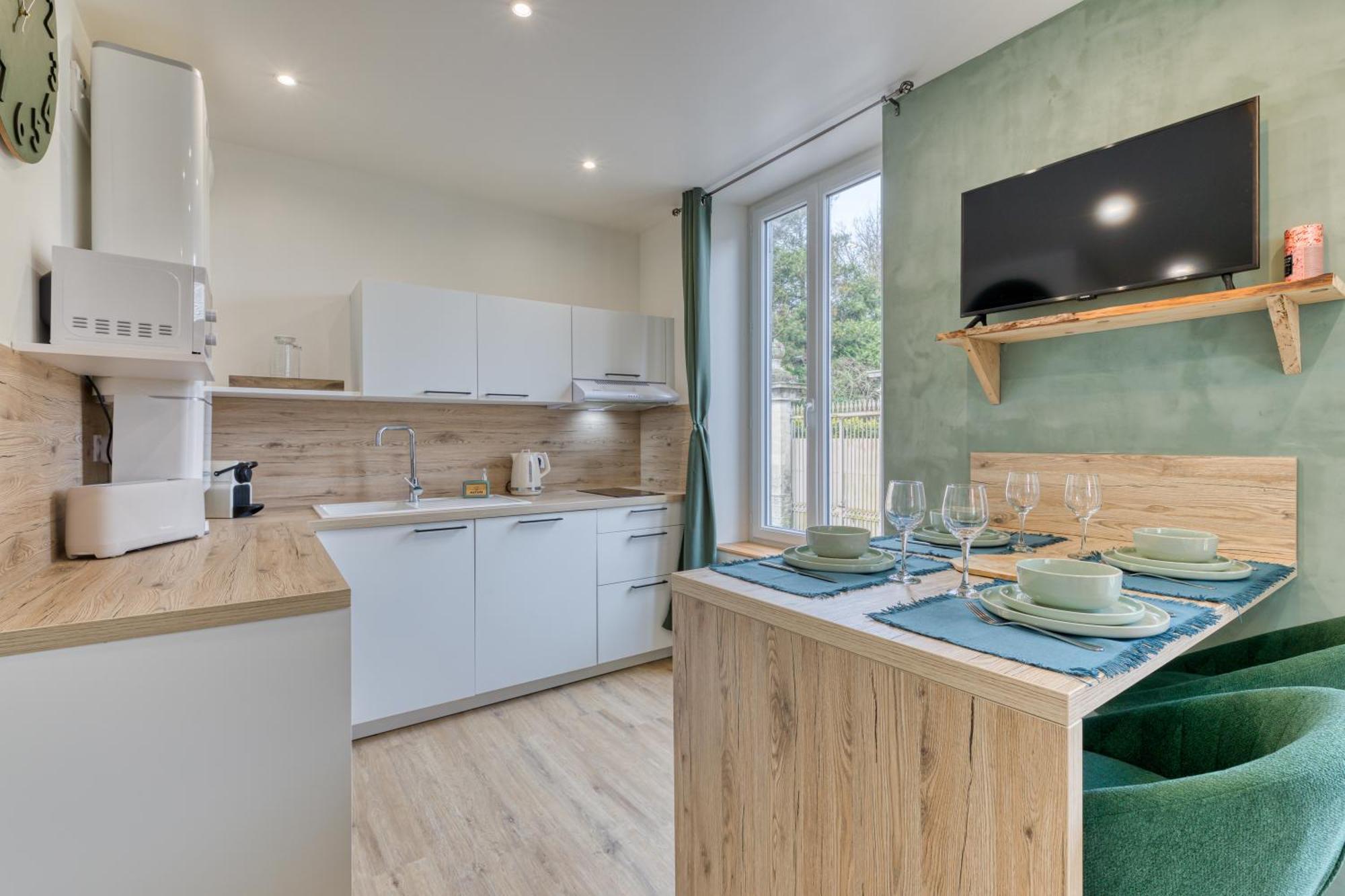 L'olivier Lumineux Avec Agreable Terrasse Appartement