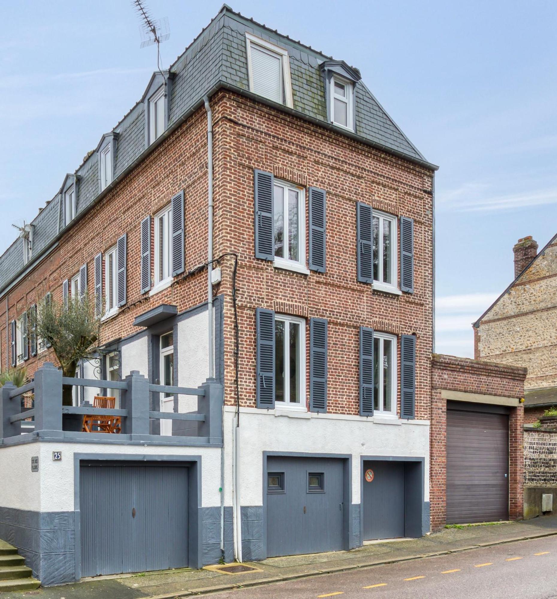L'olivier Lumineux Avec Agreable Terrasse * Fécamp